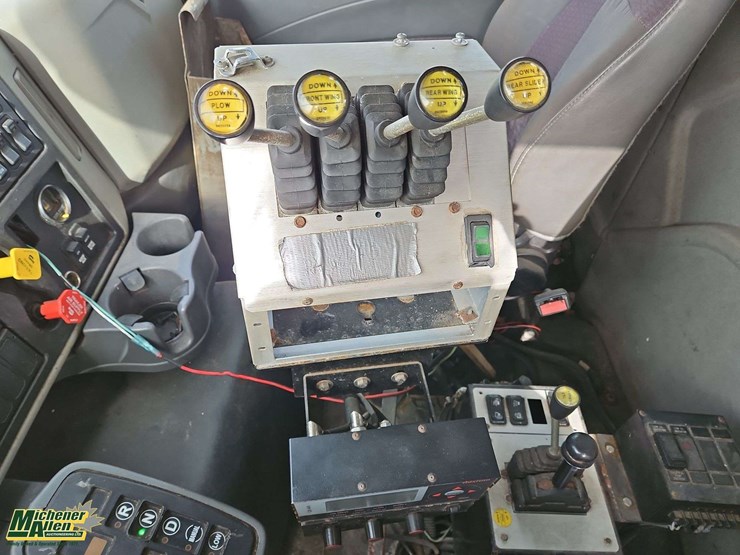 2012-international-workstar-7600-image-14