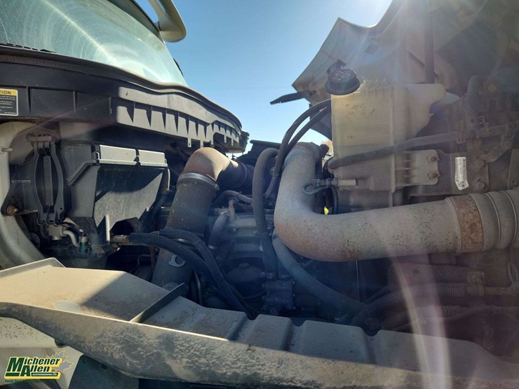 2016-international-workstar-7600-image-34
