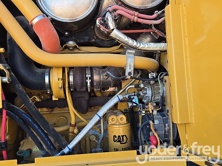 2016-caterpillar-140m3-image-75