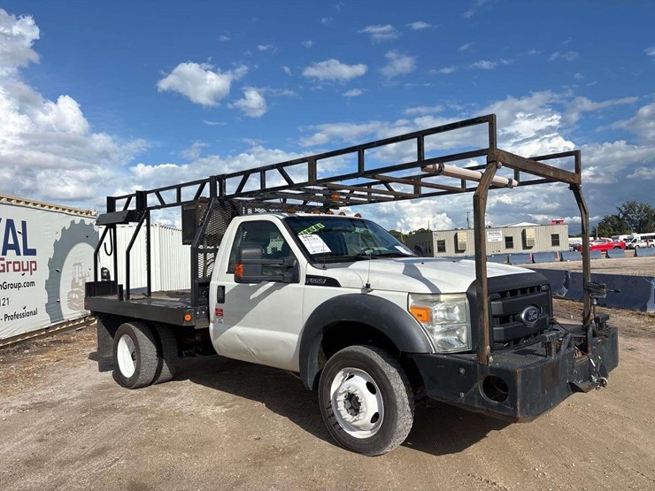 2012-ford-f550-image-3