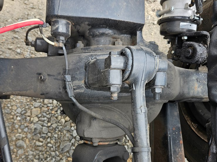 2008-sterling-l9500-image-75