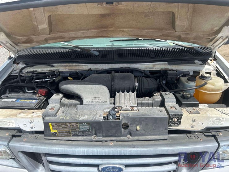 2006-ford-e350-image-6