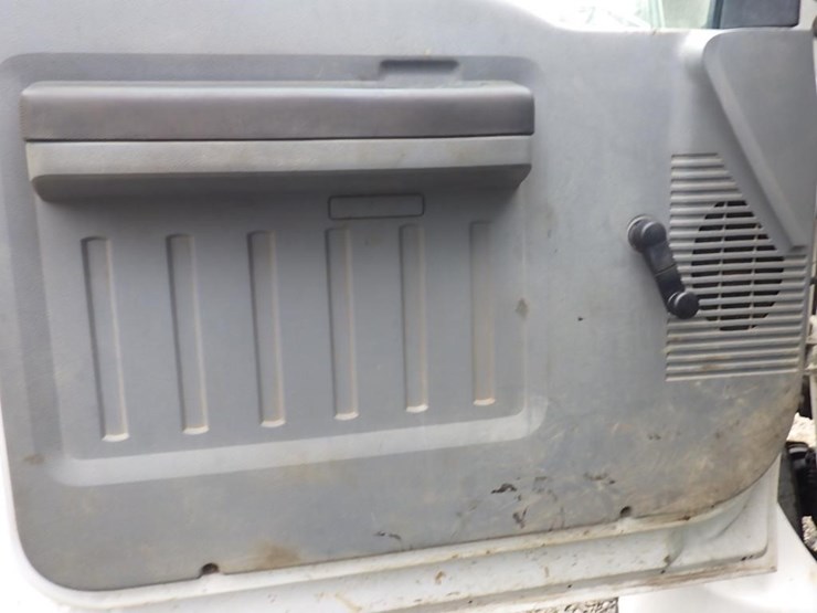 ford-f750-image-23