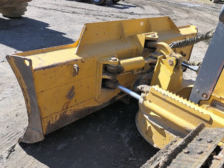 2000-deere-450h-image-8