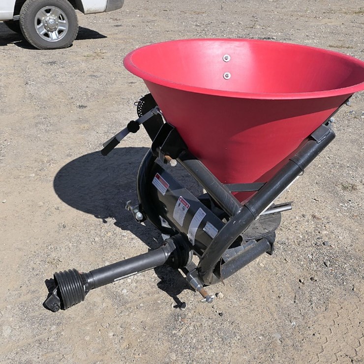 Tarter 200 3pt Cyclone Seeder, SN:P04850