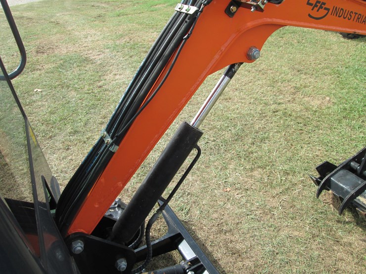 #81-•-industrial-ff13r-mini-excavator-2409009193-inv-#-29867-image-12