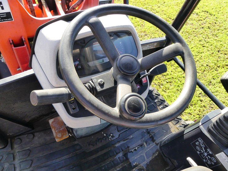 2021-kubota-r540-image-14
