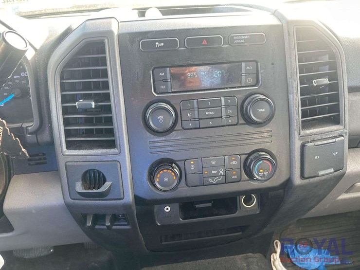 2017-ford-f350-image-14