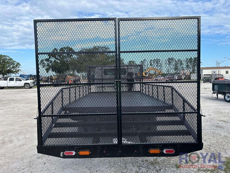 2013-mitsubishi-fuso-fec72w-image-27
