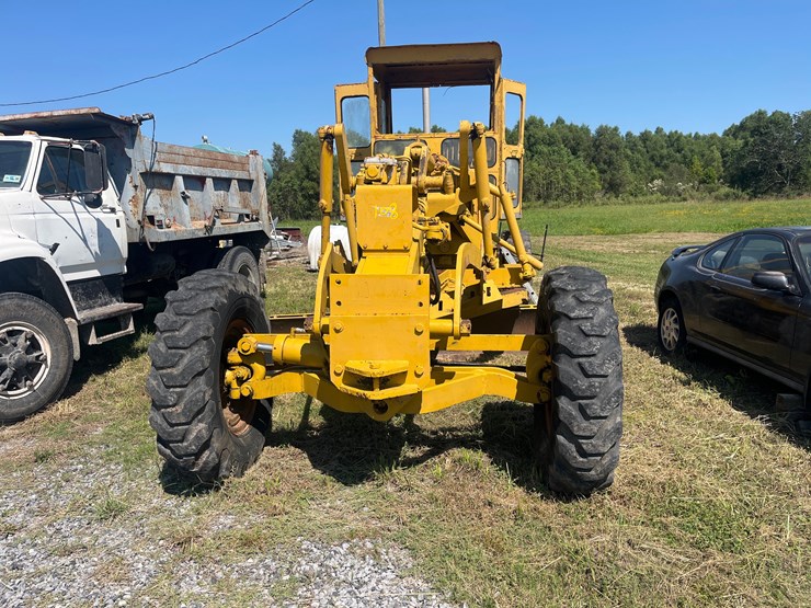 #108-•-galion-motor-grader-image-2