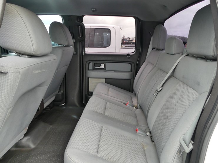 2014-ford-f150-xl-image-8