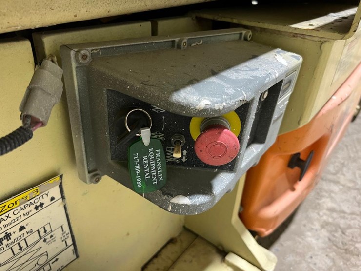 jlg-2630es-image-15
