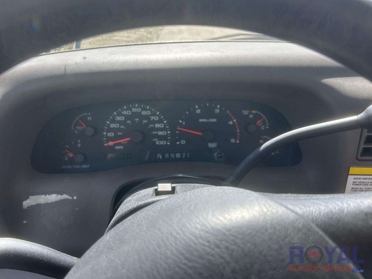 2002-ford-f450-image-36