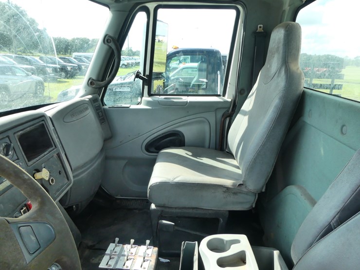 2006-international-4400-image-12