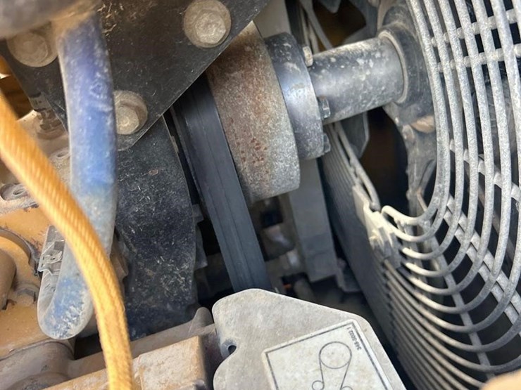 2018-caterpillar-d6n-xl-image-45