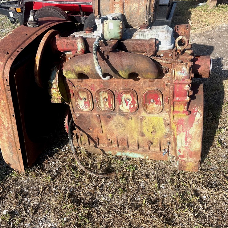 #120 • DETROIT DIESEL ENGINE FOR PARTS AND REPAIRS