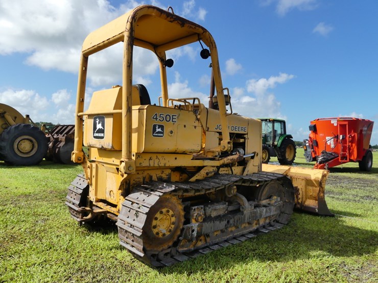 deere-450e-image-3