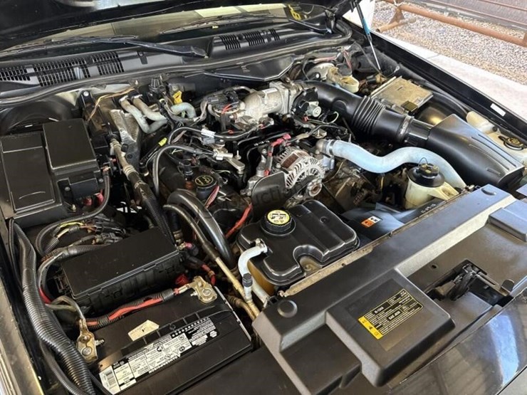 2008-ford-crown-victoria-sdn-image-12