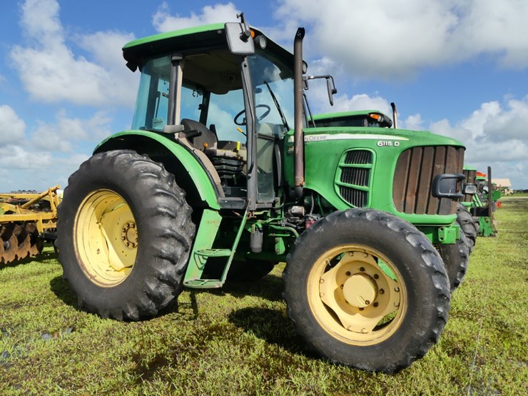 john-deere-6115d-image-1