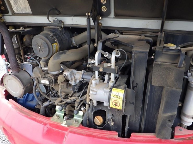 takeuchi-tb240-image-27
