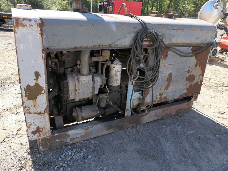 lincoln-sae400-portable-dc-welder,-detroit,-skid-mtd.-image-3