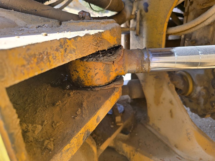 caterpillar-980c-image-64