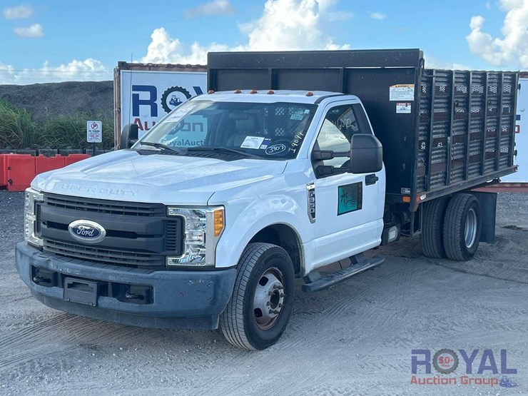 2017-ford-f350-image-1