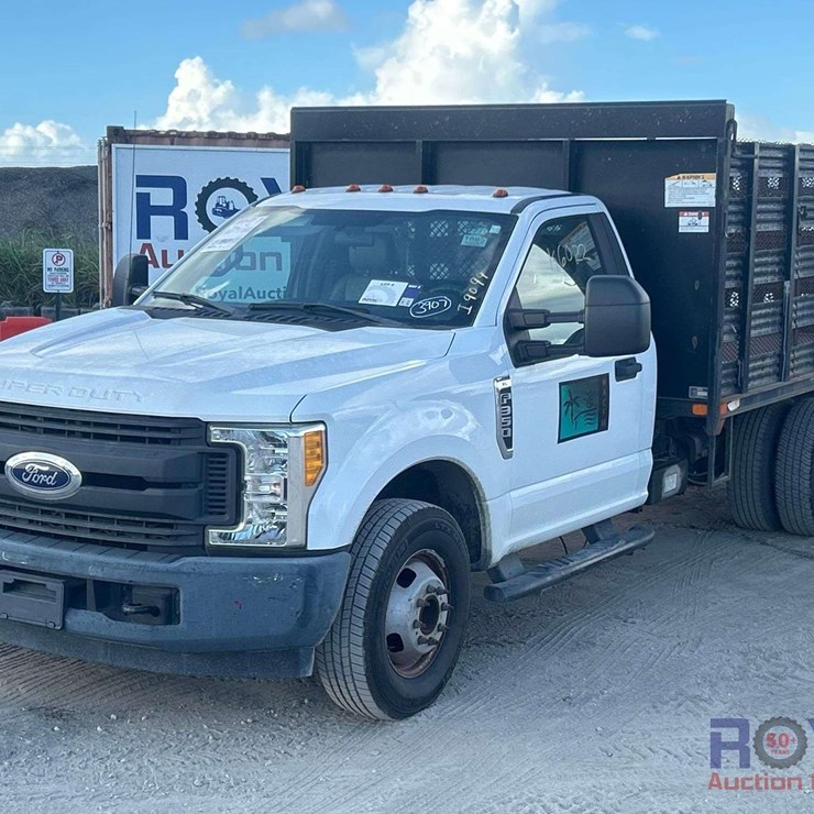 2017 FORD F350