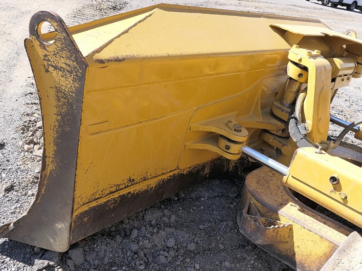 2004-caterpillar-d5n-image-8