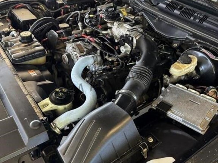2008-ford-crown-victoria-sdn-image-14