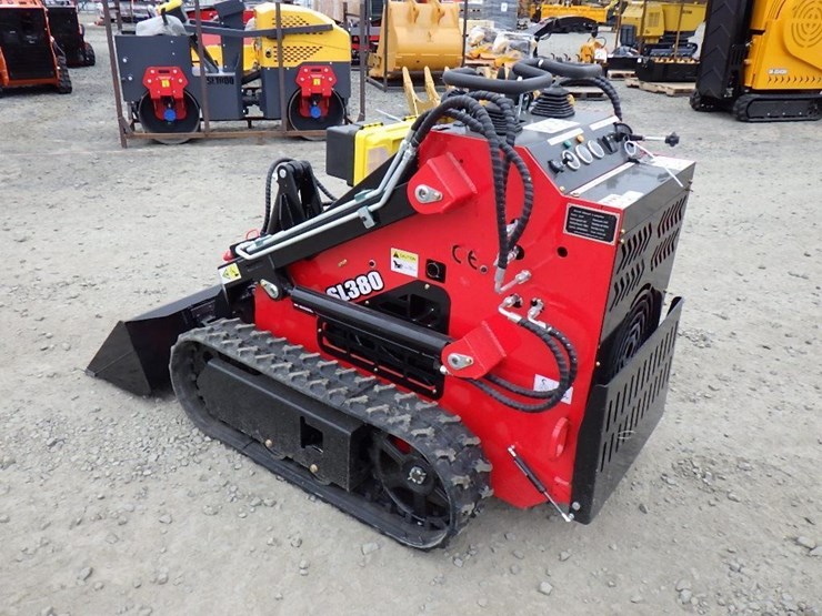 2025-sdlool-sl380r-skid-steer-tracked-loader-image-2
