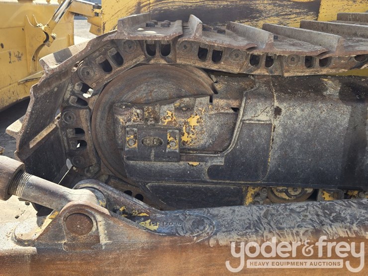 2022-komatsu-d65px-18-image-12