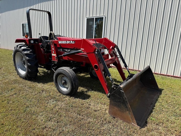 case-ih-3220-image-3