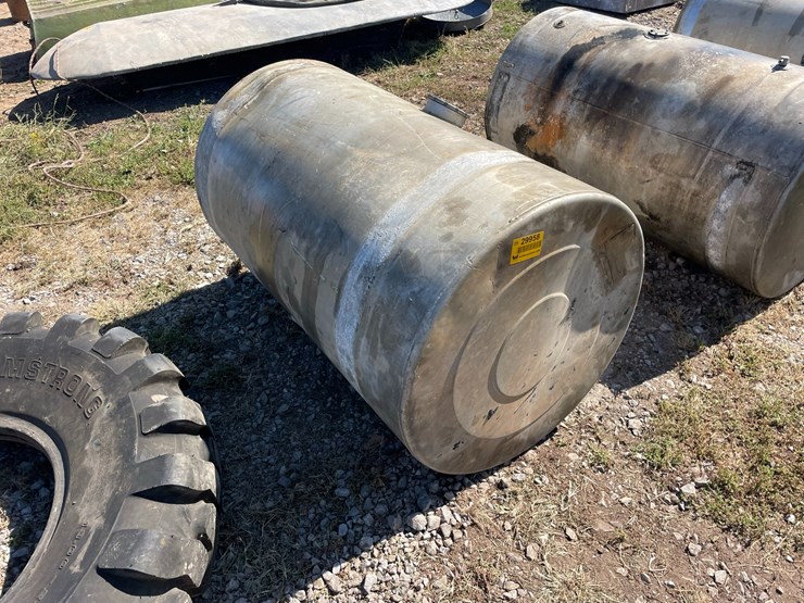 #2008-•-~100-gallon-aluminum-fuel-tank-inv#-29958-image-1