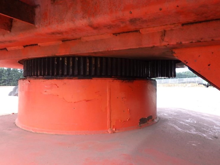 snorkel-telescopic-boom-lift-image-30