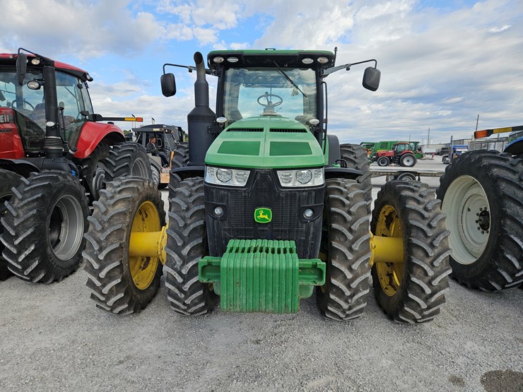 2014-john-deere-8345r-image-2