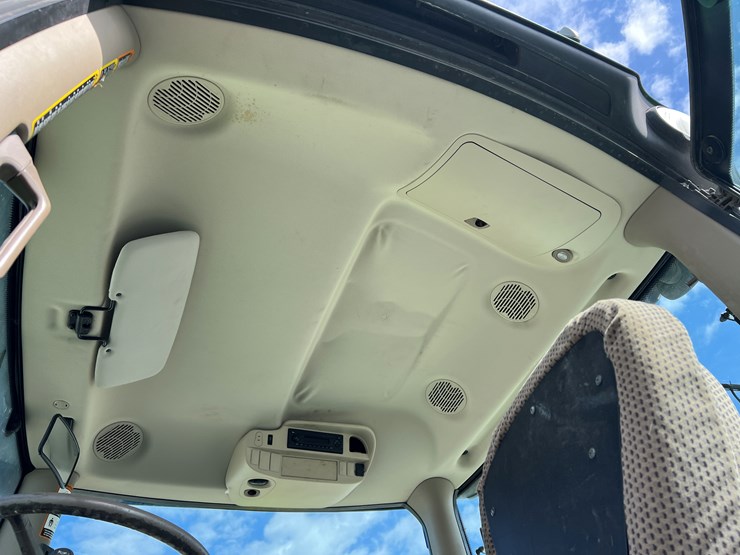 2014-john-deere-6175r-image-9
