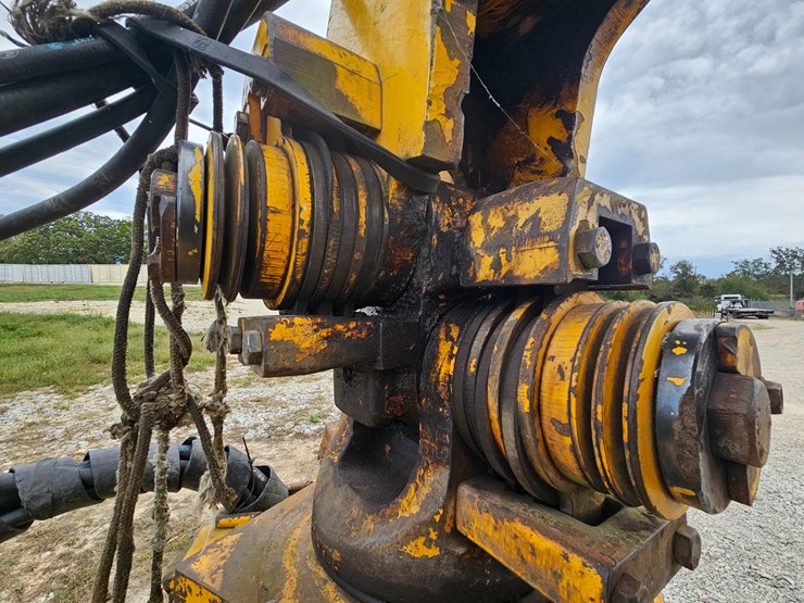 648-deere-648e-image-68