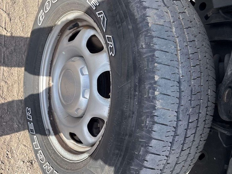 2015-ford-f150-image-24