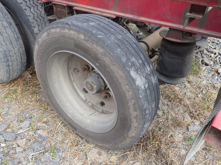 52'-4-axle-flatbed-trailer-image-13