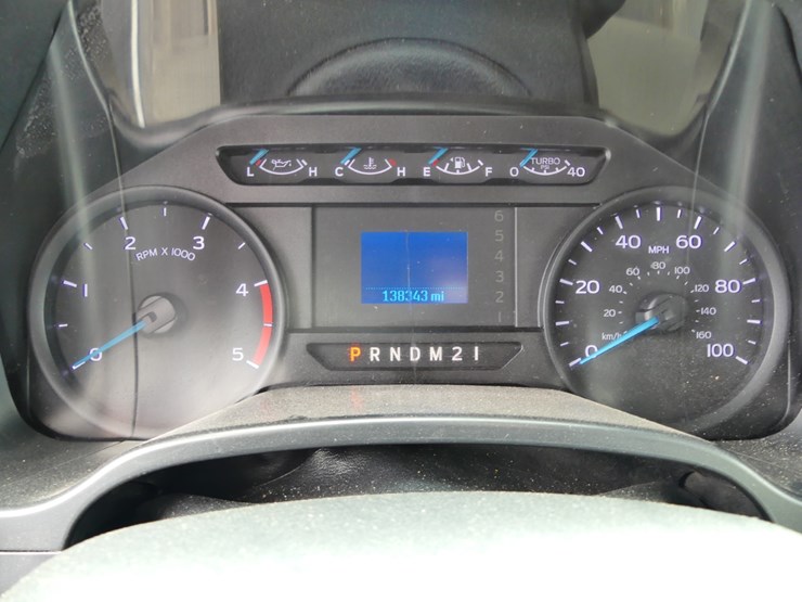 2017-ford-f450-xl-image-14
