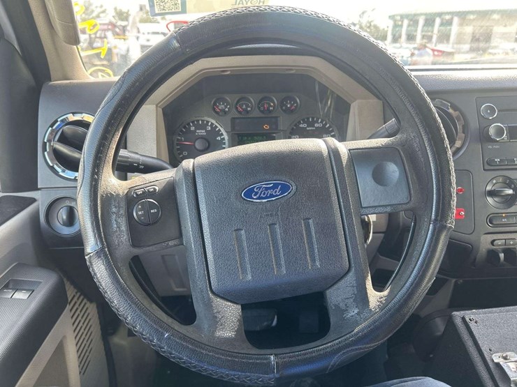 2009-ford-f450-image-13