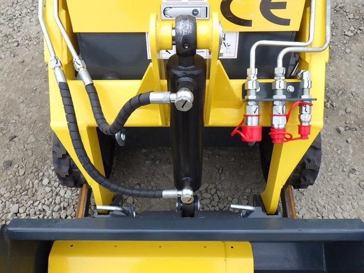 2025-sdlanch-sdll50-skid-steer-tracked-loader-image-6