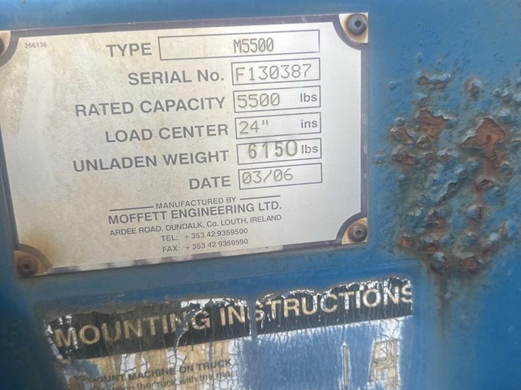 2006-moffett-m5500-image-14