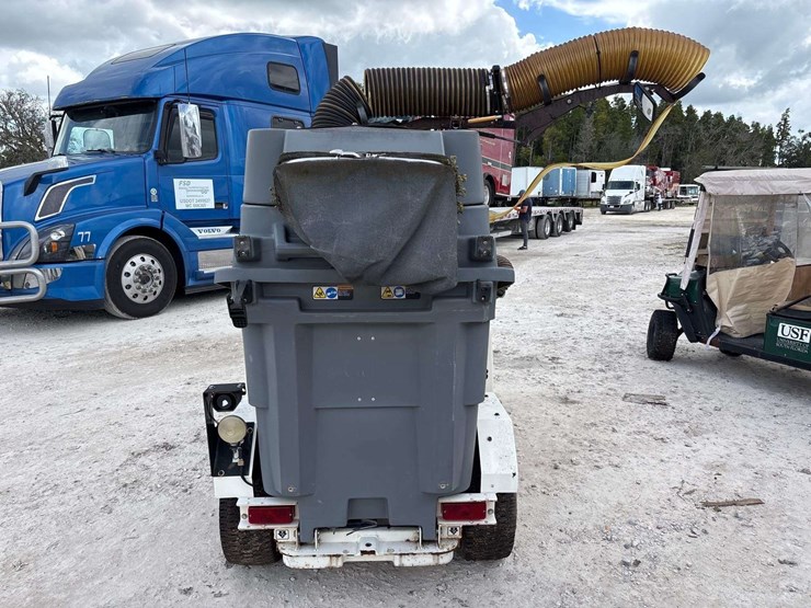 turf-vacuum-image-20