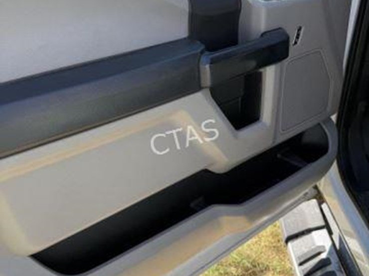 2020-ford-f350-image-19