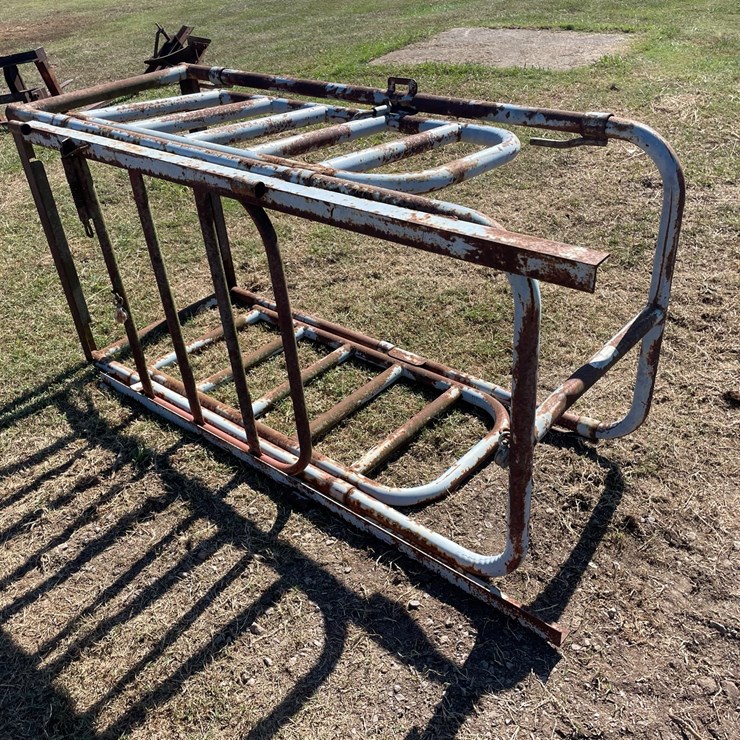 #2038 • Cattle Palp Cage Inv# 29966
