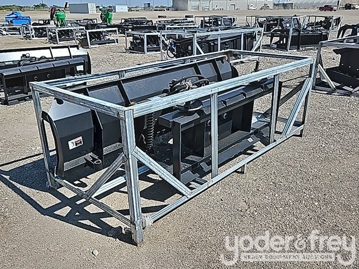 unused-jct-84"-snow/-dozer-blade-to-suit-skidsteer-image-3