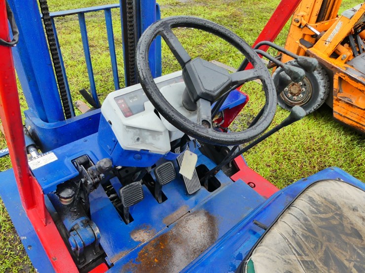 komatsu-fg20-11-image-11