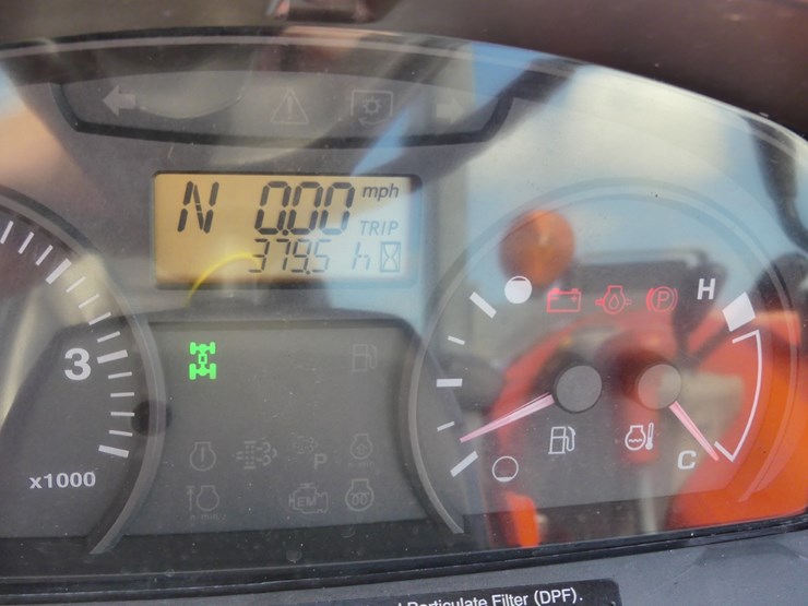 2019-kubota-m7060-image-14